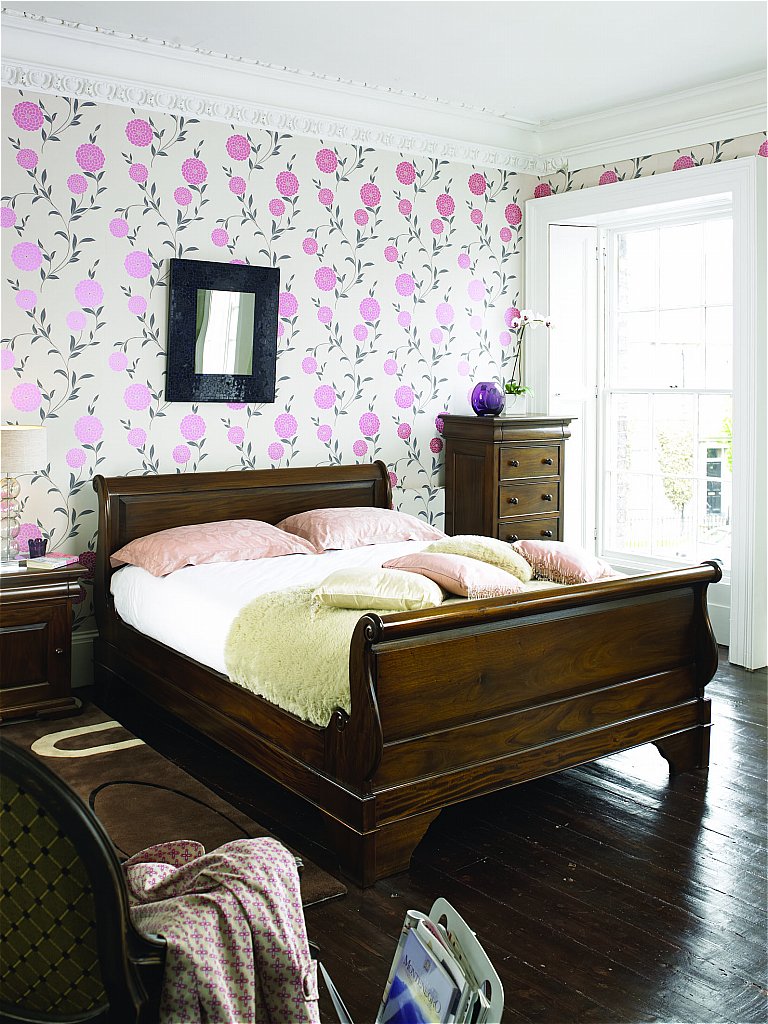 Baker Furniture Deluxe Sleigh Bedroom