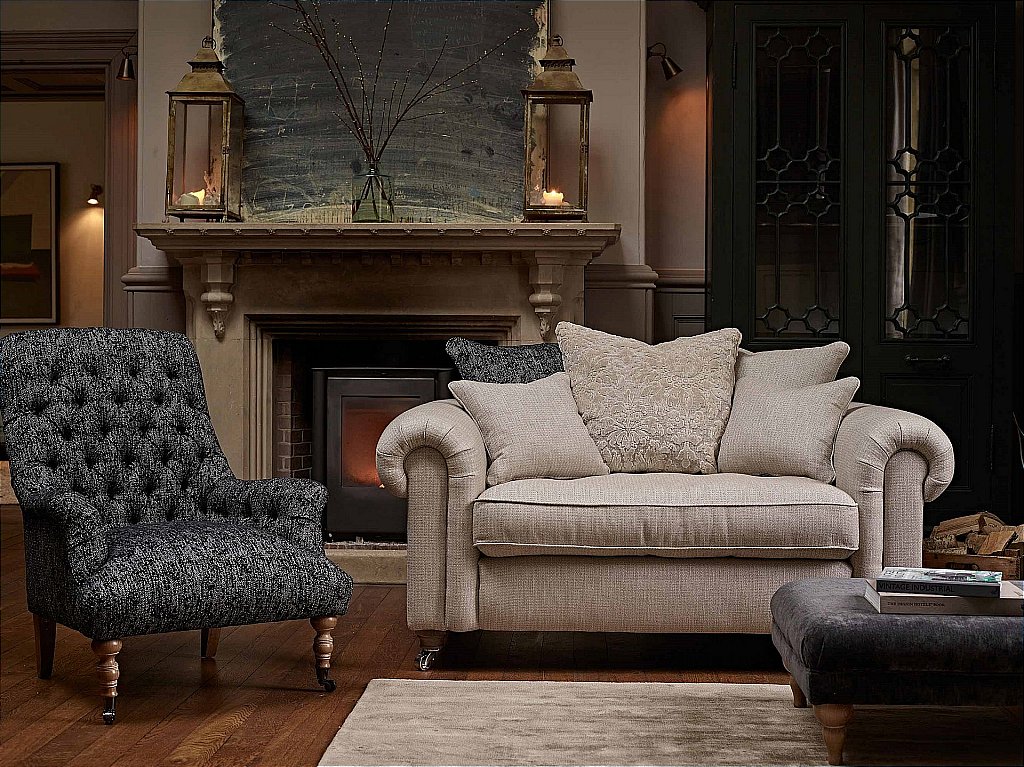 Westbridge Furniture Odessa Loveseat