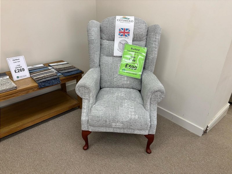 Cotswold Chair Company - Burford Petite Queen Ann Chair